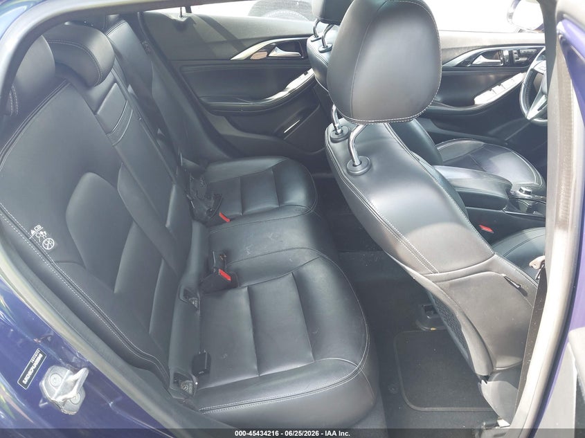 2018 INFINITI QX30 auction photo 8