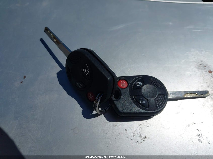 2018 Ford Escape Se VIN: 1FMCU9GD0JUD08774 Lot: 45434276