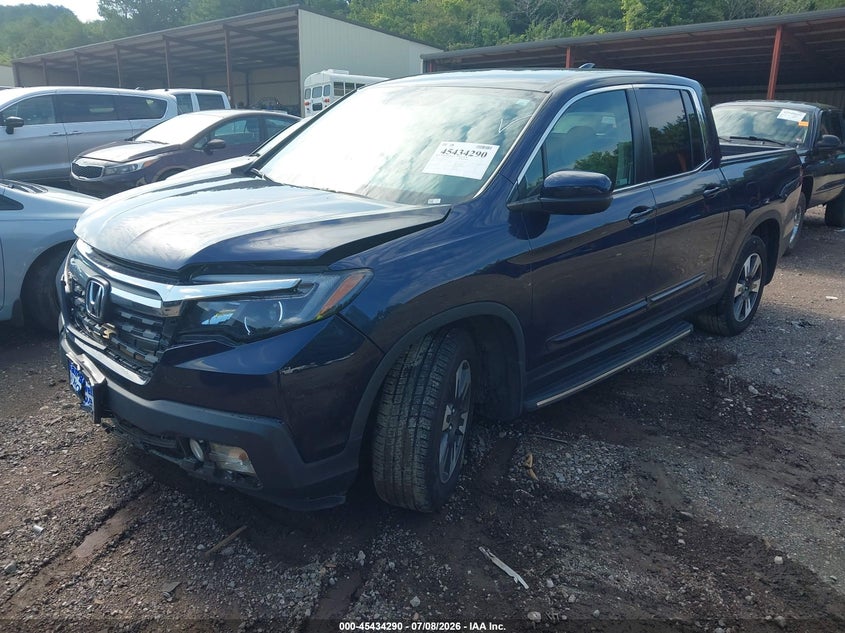 2018 Honda Ridgeline, Front End, IAAI, VIN 5FPYK2F63JB003277 — photo 2