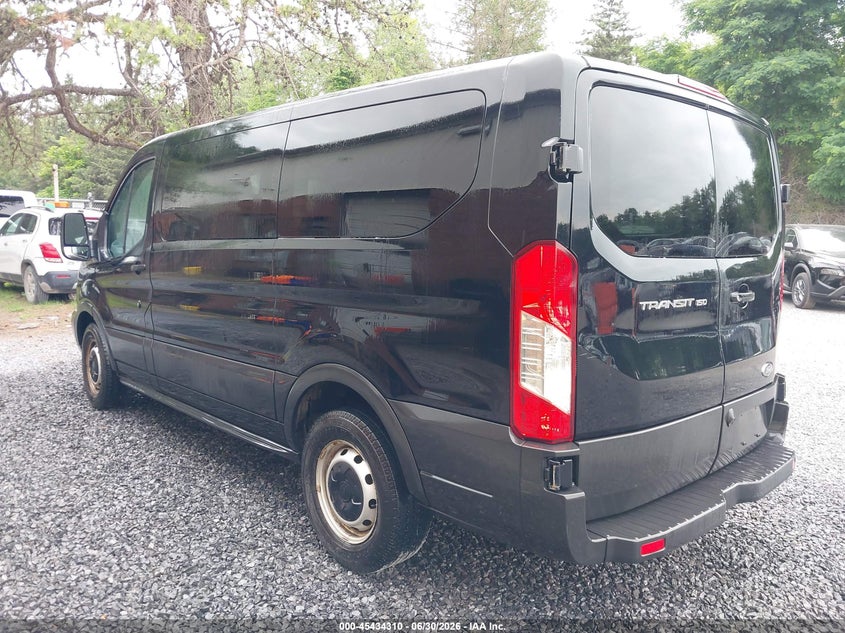 AtlanticExpress - Ford Transit-150