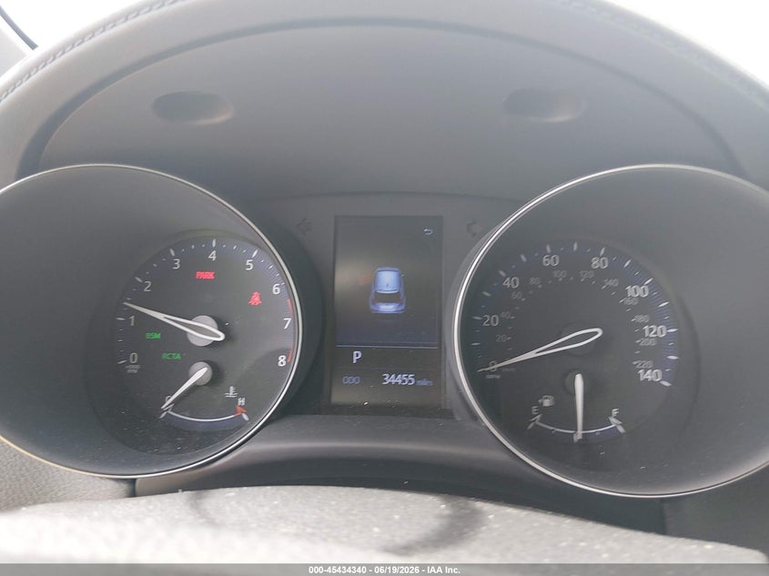 2019 TOYOTA C-HR auction photo 7