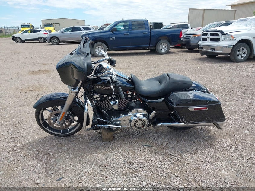 2020 Harley-Davidson Flhx VIN: 1HD1KBC16LB670593 Lot: 45434381