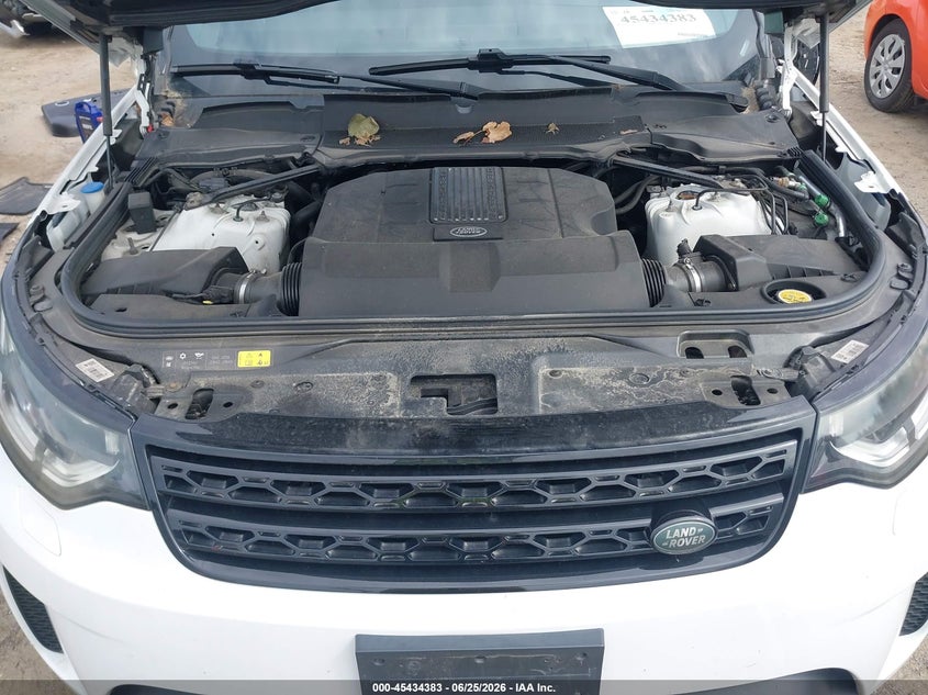2017 Land Rover Discovery Hse VIN: SALRRBBV3HA045885 Lot: 45434383