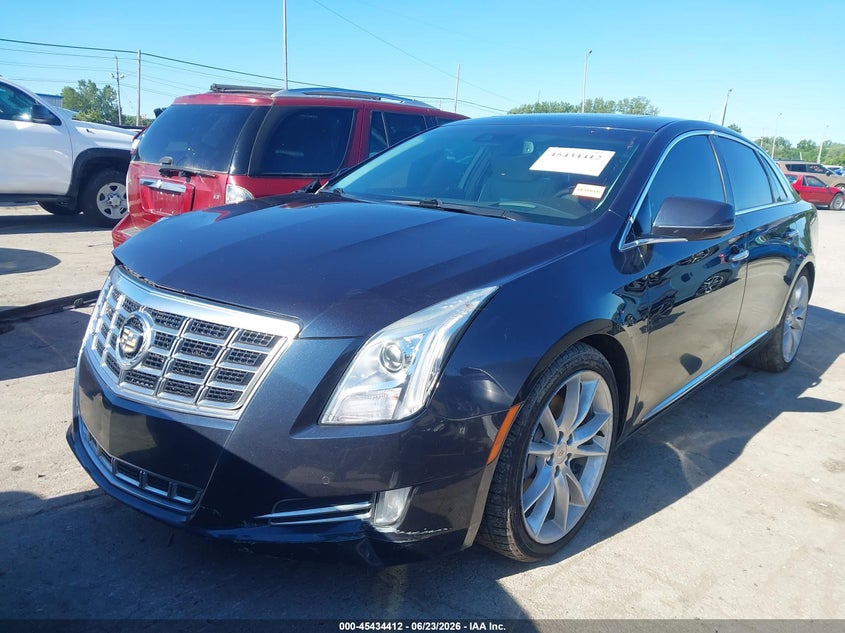 2013 CADILLAC XTS auction photo 2