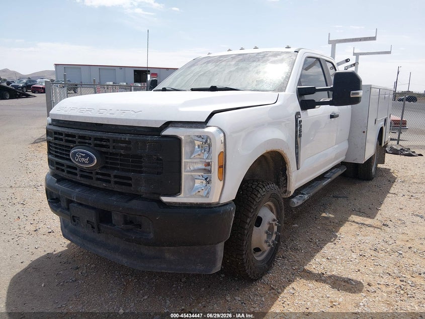 2024 FORD F-350 CHASSIS — zdjęcie 2