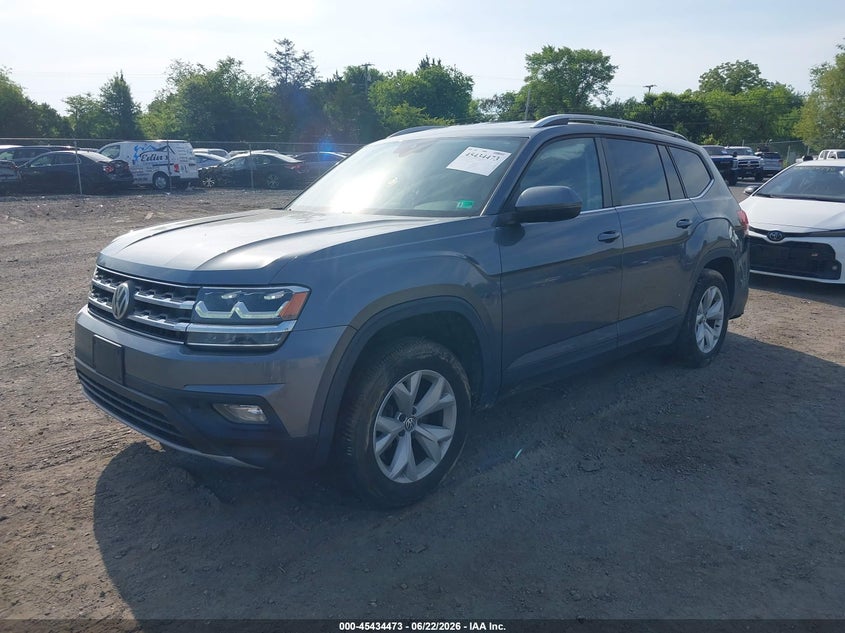 2018 VOLKSWAGEN ATLAS auction photo 2