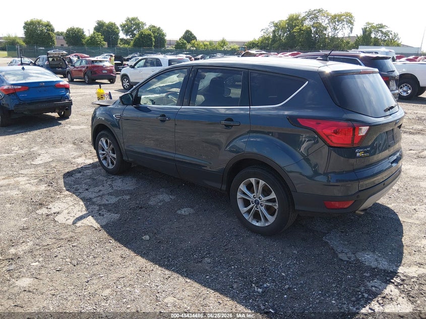 2019 FORD ESCAPE auction photo 3
