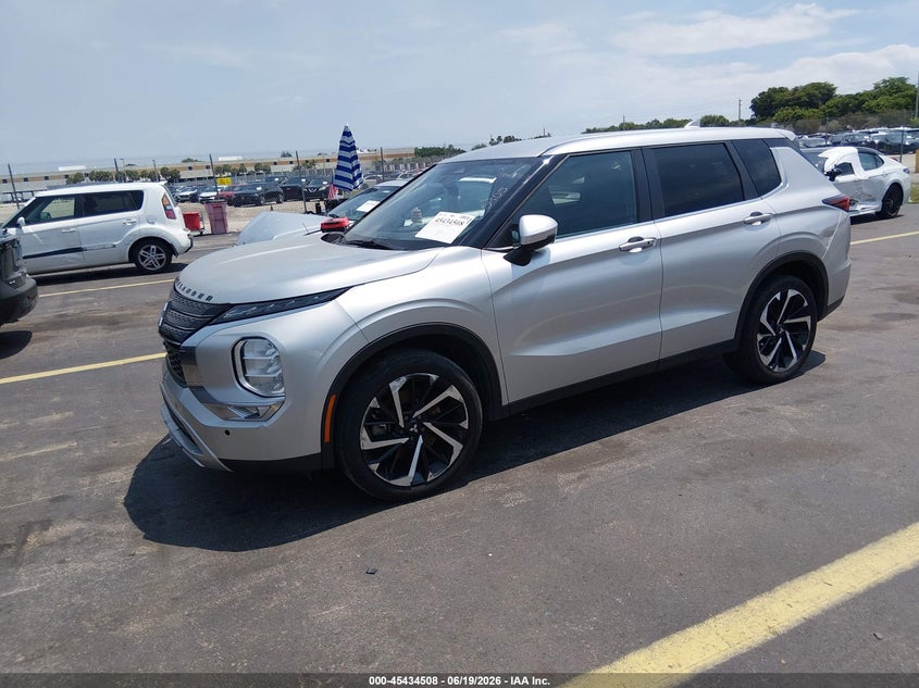 JA4J3VA83RZ005905 2024 Mitsubishi Outlander Se 2.5 2wd photo 1