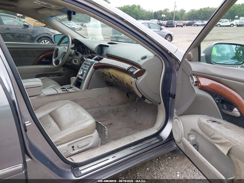 2005 ACURA RL auction photo 5