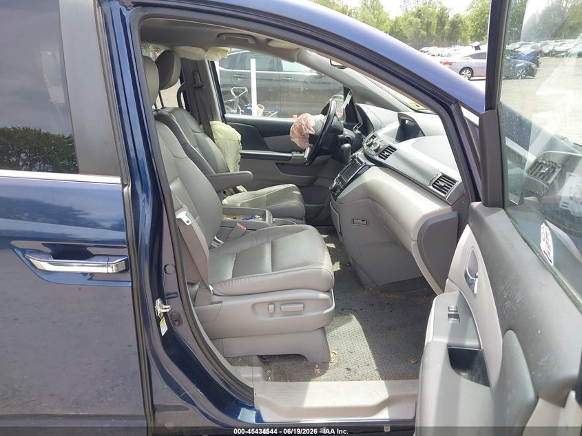 2015 HONDA ODYSSEY auction photo 5