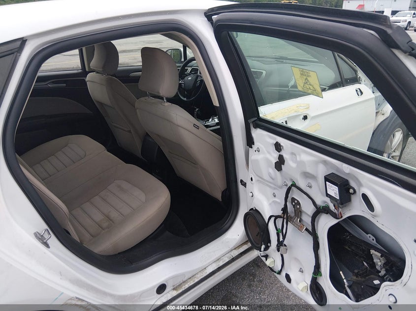 2018 FORD FUSION HYBRID auction photo 8