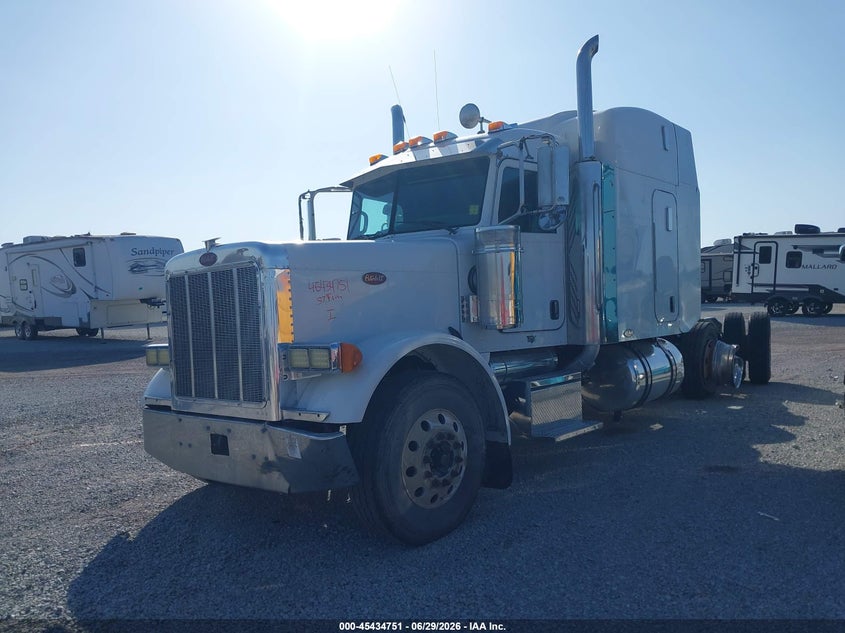 1XP5DB9X27D650357 2007 Peterbilt 379 photo 1