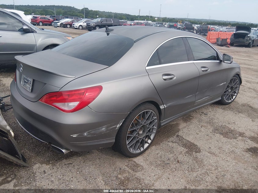 2016 MERCEDES-BENZ CLA 250 auction photo 4