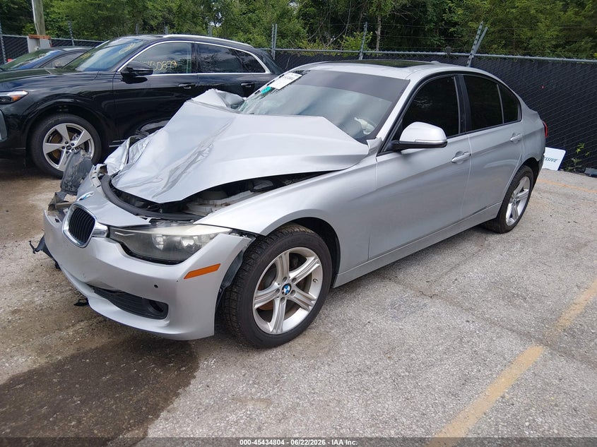 Vin: wba3b1c54f5a05606, lot: 45932904, bmw 320i 20152
