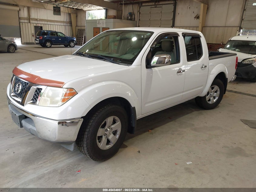 2010 NISSAN FRONTIER auction photo 2
