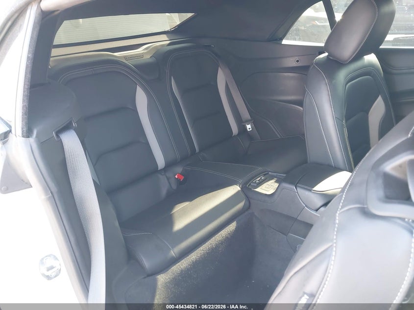 2022 CHEVROLET CAMARO auction photo 8