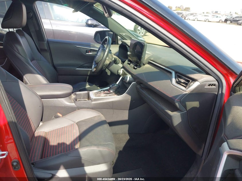 2023 TOYOTA RAV4 PRIME auction photo 5