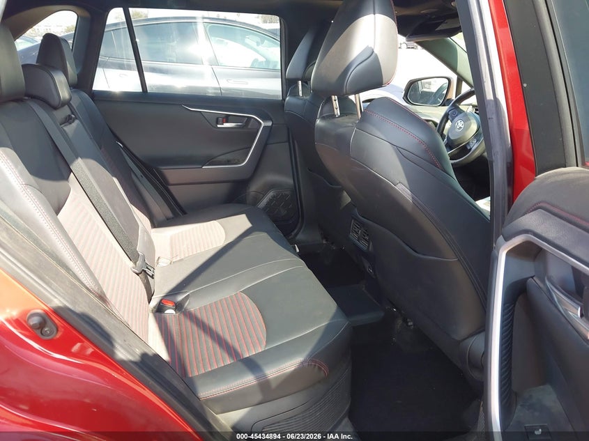 2023 TOYOTA RAV4 PRIME auction photo 8