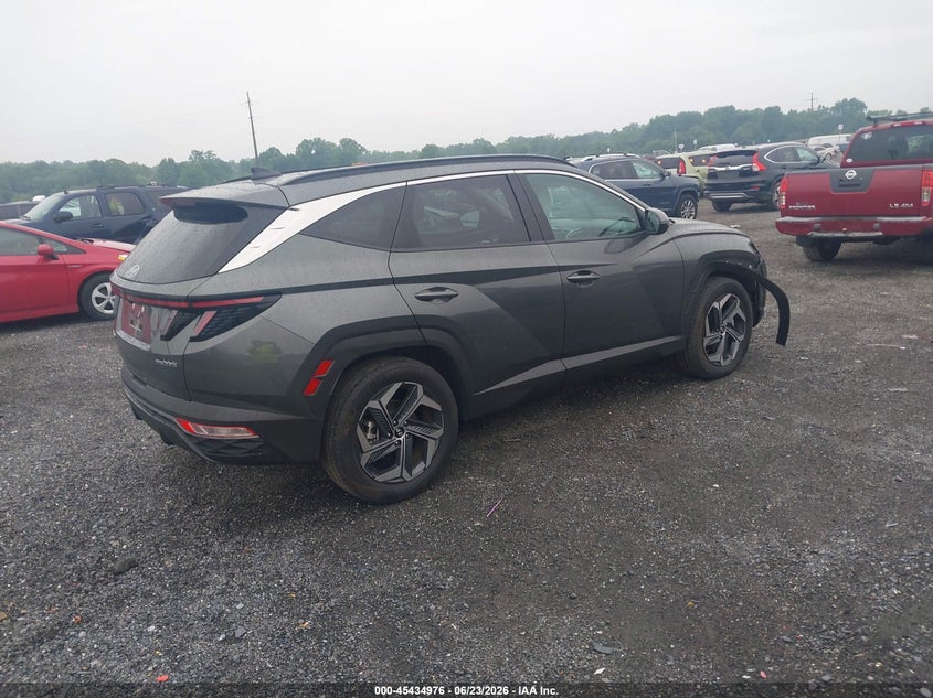2024 HYUNDAI TUCSON HYBRID auction photo 4