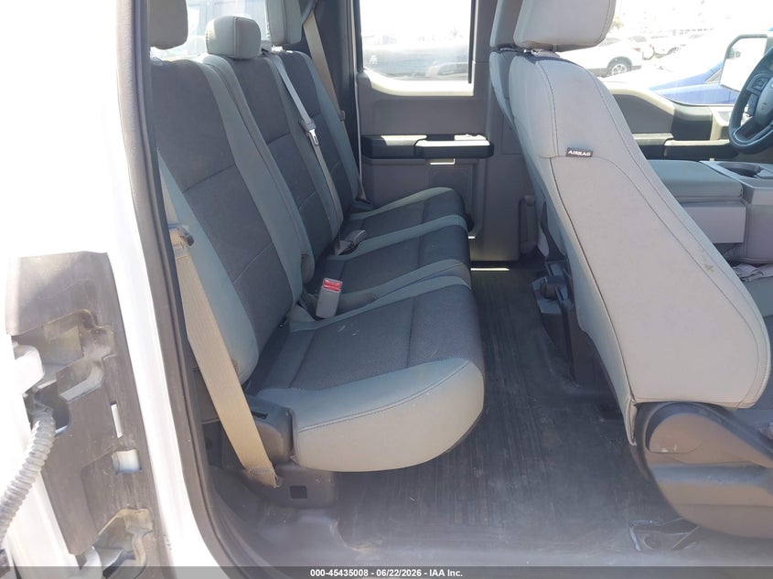 AtlanticExpress - Ford F-150
