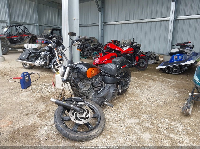 HARLEY-DAVIDSON FXBBS 2023