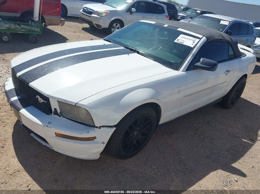 2006 Ford Mustang V6 1ZVFT84N965190153 photo 1