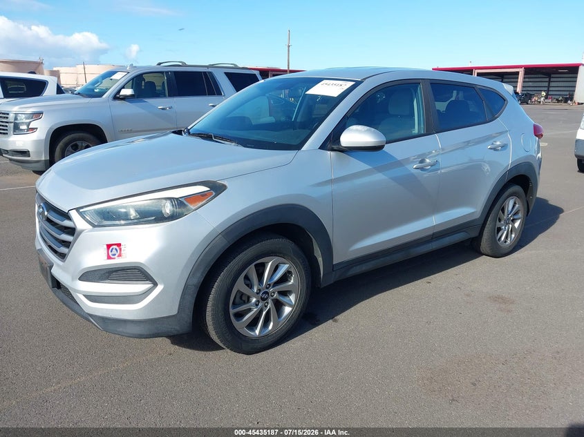 2018 Hyundai Tucson Se VIN: KM8J23A41JU700570 Lot: 45435187