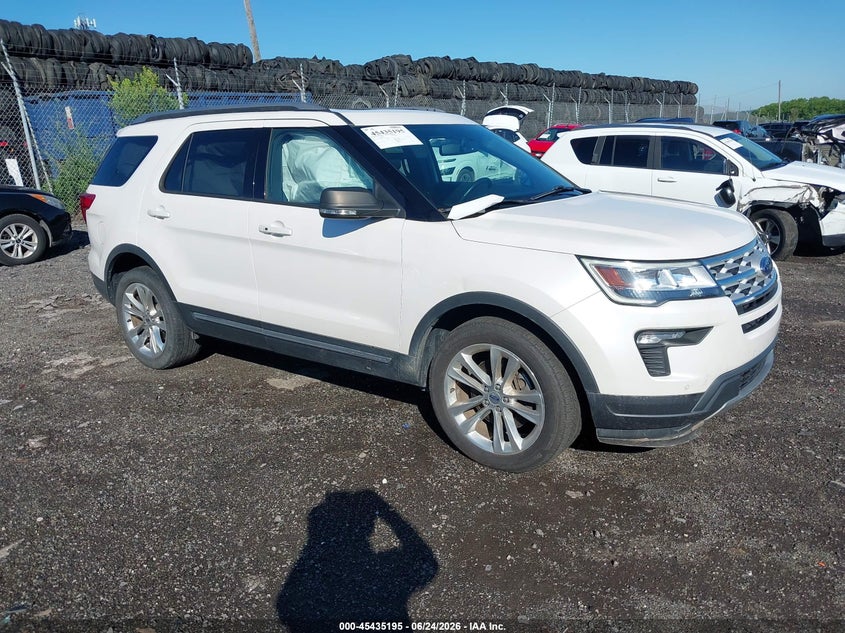 Vin: 1fm5k8d85kga82764, lot: 45933295, ford explorer xlt 2019 img_1