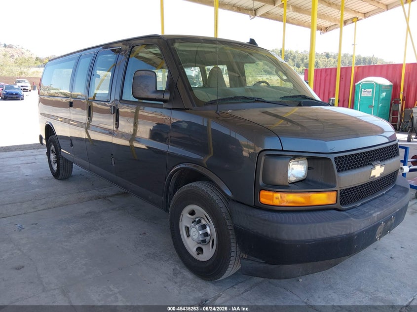 Vin: 1gczghff7h1246448, lot: 45933363, chevrolet express 3500 work van 2017 img_1
