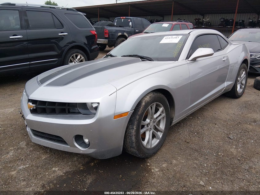 2013 CHEVROLET CAMARO auction photo 2