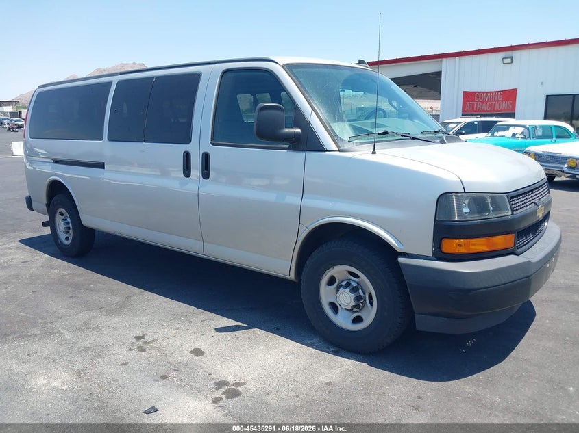 Vin: 1gazgnfg4j1273287, lot: 45933391, chevrolet express 3500 ls 2018 img_1