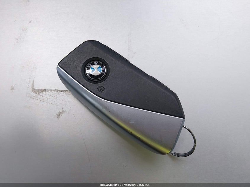 BMW IX - zdjęcie 11