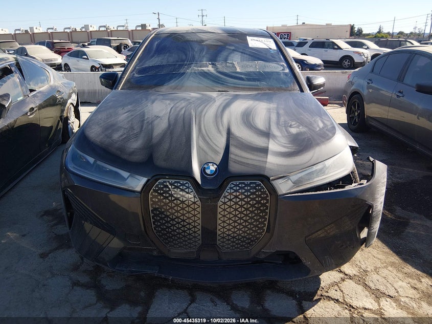 BMW IX - zdjęcie 12