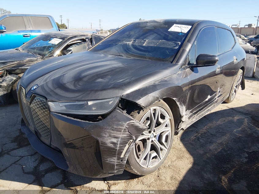 BMW IX - zdjęcie 2