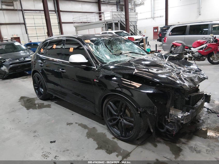 Vin: wa1cgafp8fa126199, lot: 45933542, audi sq5 3.0t premium plus 2015 img_1
