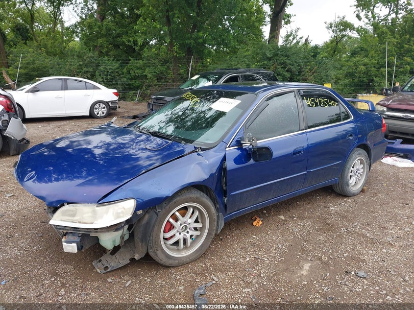 1HGCG555XYA096270 2000 Honda Accord 2.3 Ex photo 1