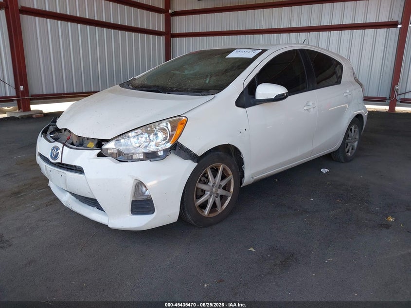 2012 TOYOTA PRIUS C auction photo 2