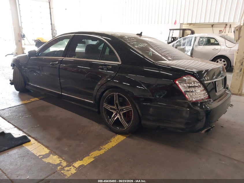 2013 MERCEDES-BENZ S 63 AMG auction photo 3