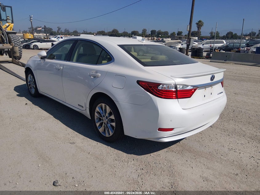 Vin: jthbw1gg2e2067919, lot: 45933602, lexus es 300h 20143