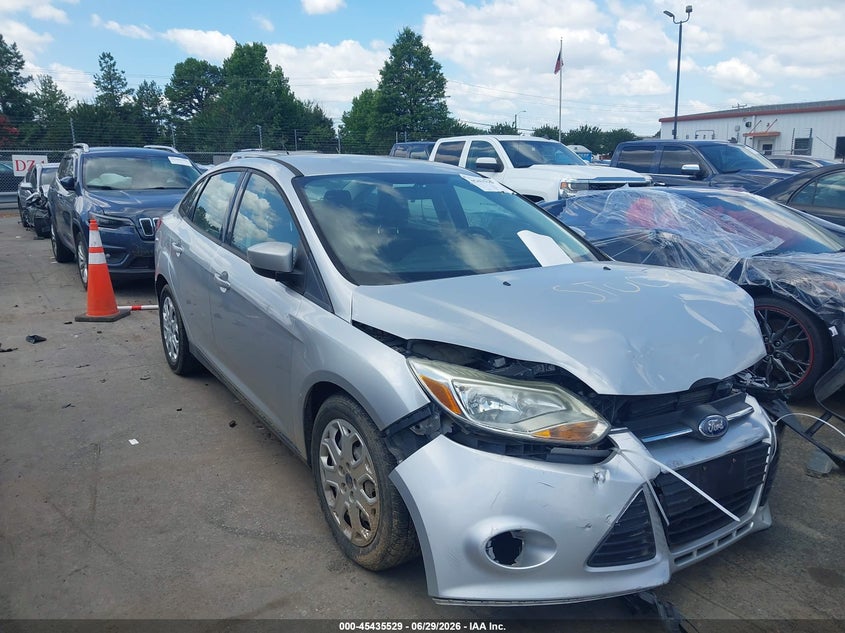 Vin: 1fahp3f26cl222074, lot: 45933629, ford focus se 2012 img_1