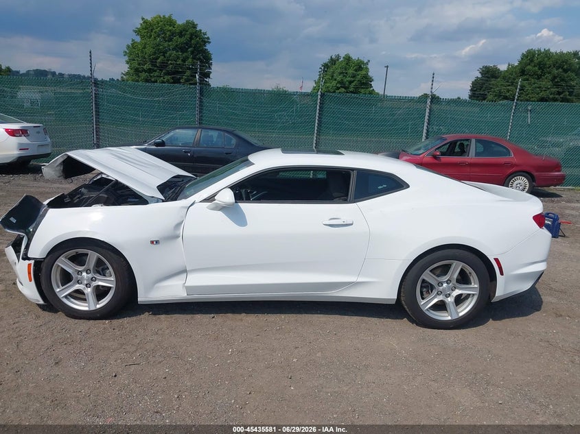 2022 Chevrolet Camaro VIN: 1G1FB1RX5N0120953 Lot: 45435581