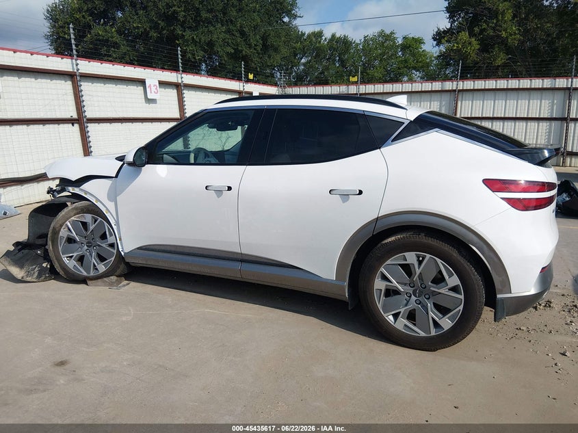 2024 Genesis Gv60 Standard Rwd VIN: KMUKB4SA4RU022067 Lot: 45435617
