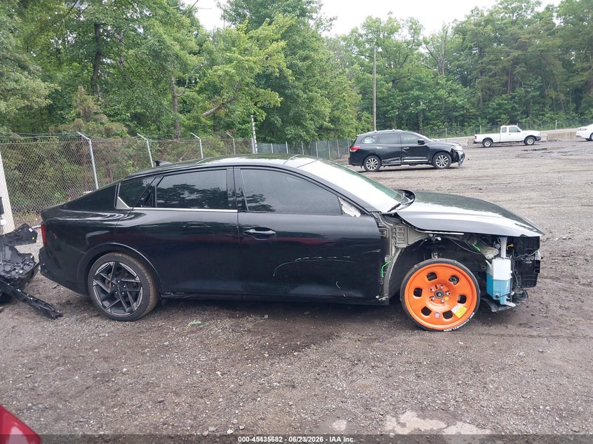 2025 Kia K4 Gt-Line VIN: 3KPFW4DE5SE040896 Lot: 45435682