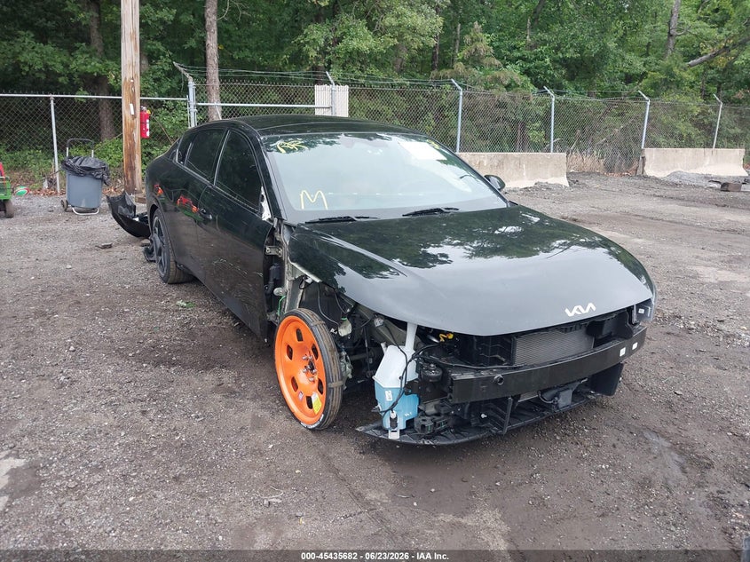 Vin: 3kpfw4de5se040896, lot: 45933782, kia k4 gt-line 2025 img_1
