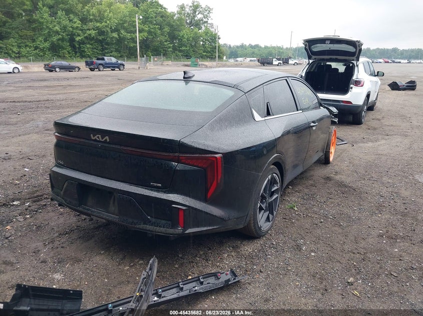 Vin: 3kpfw4de5se040896, lot: 45933782, kia k4 gt-line 20254