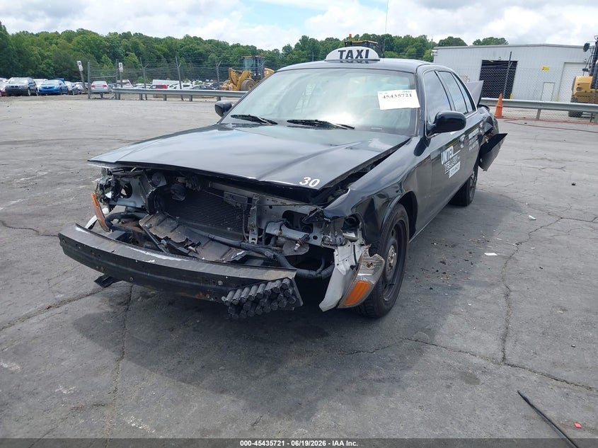 2FABP7BV3AX135987 2010 Ford Crown Victoria Police/Police Interceptor photo 1