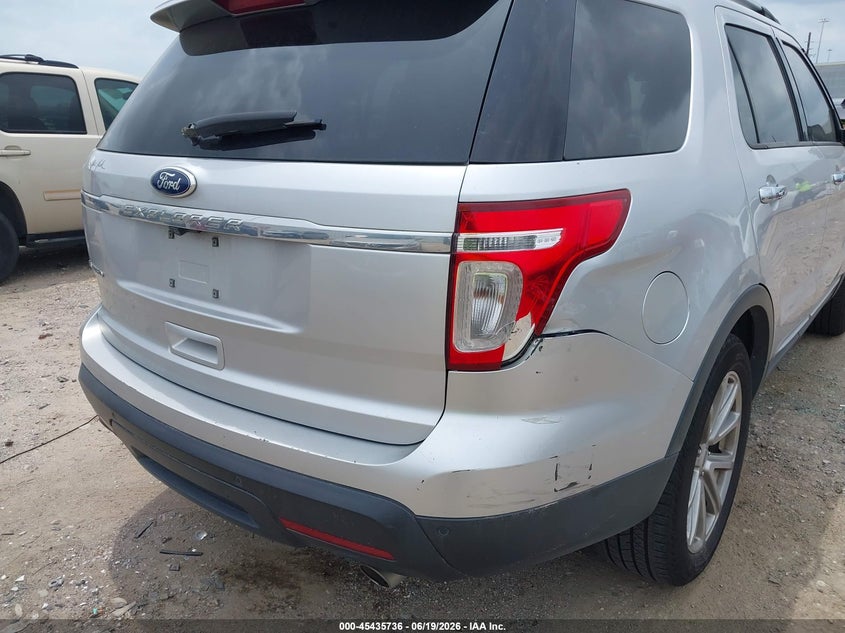 2011 FORD EXPLORER auction photo 6