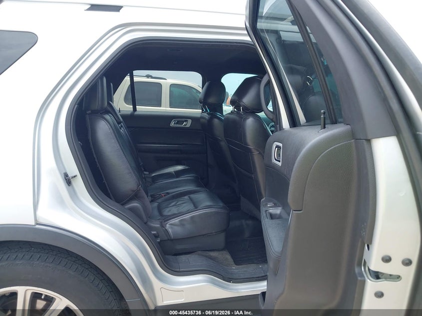 2011 FORD EXPLORER auction photo 8