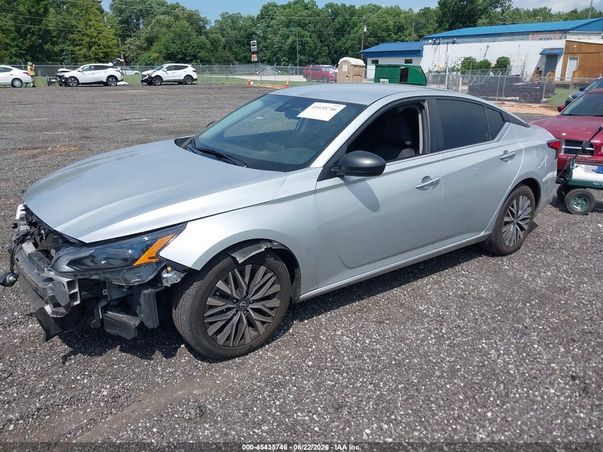 2024 NISSAN ALTIMA auction photo 2