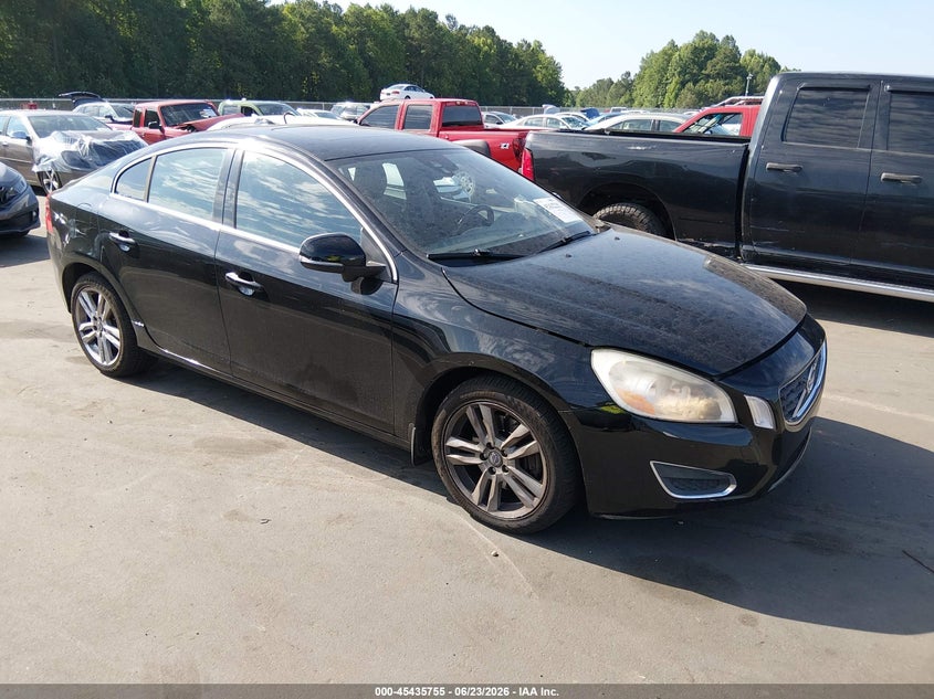 2012 VOLVO S60 T5/T5 W/MOONROOF